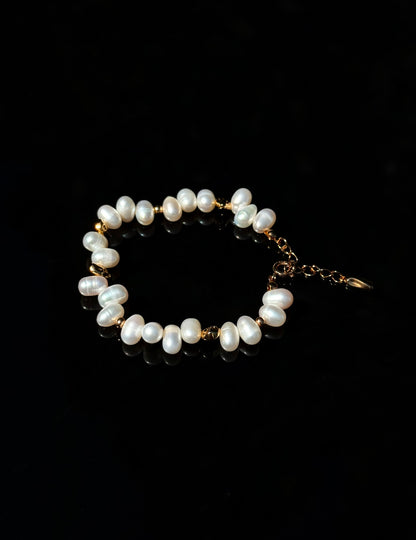 Vintage Gold Freshwater Pearl Bracelet in S925 Silver Pebble Pendant