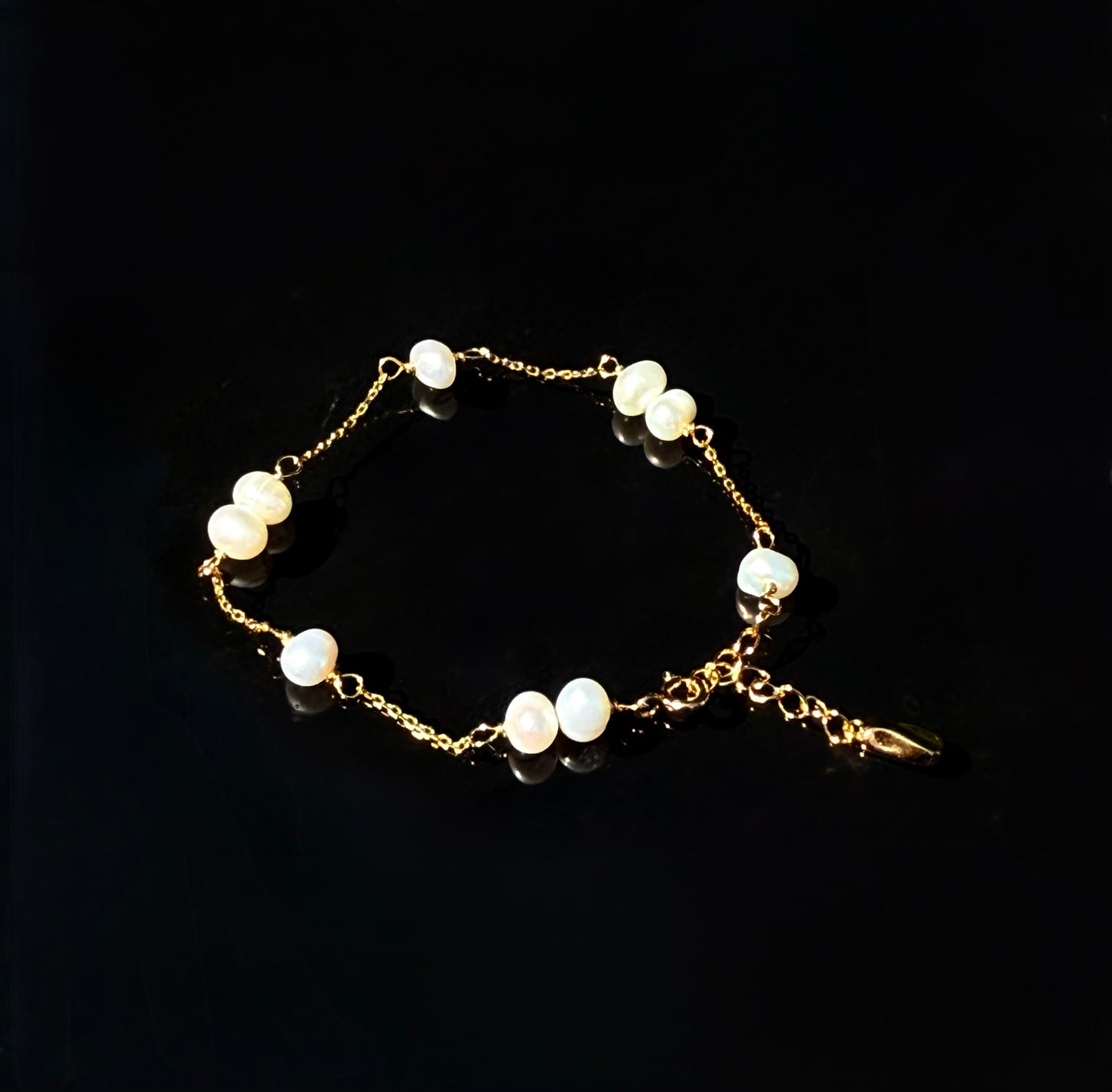 Minimalist Freshwater Pearl Bracelet in S925 Sterling Silver