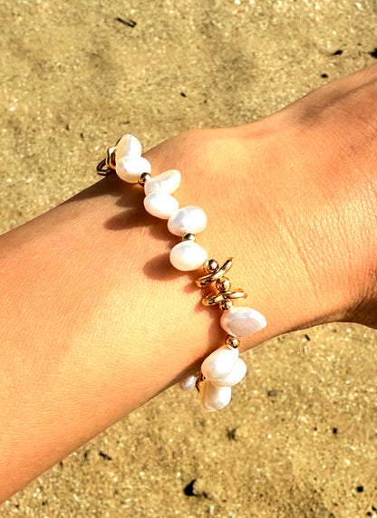 Vintage Gold Freshwater Pearl Bracelet in S925 Silver Waterdrop Pendant